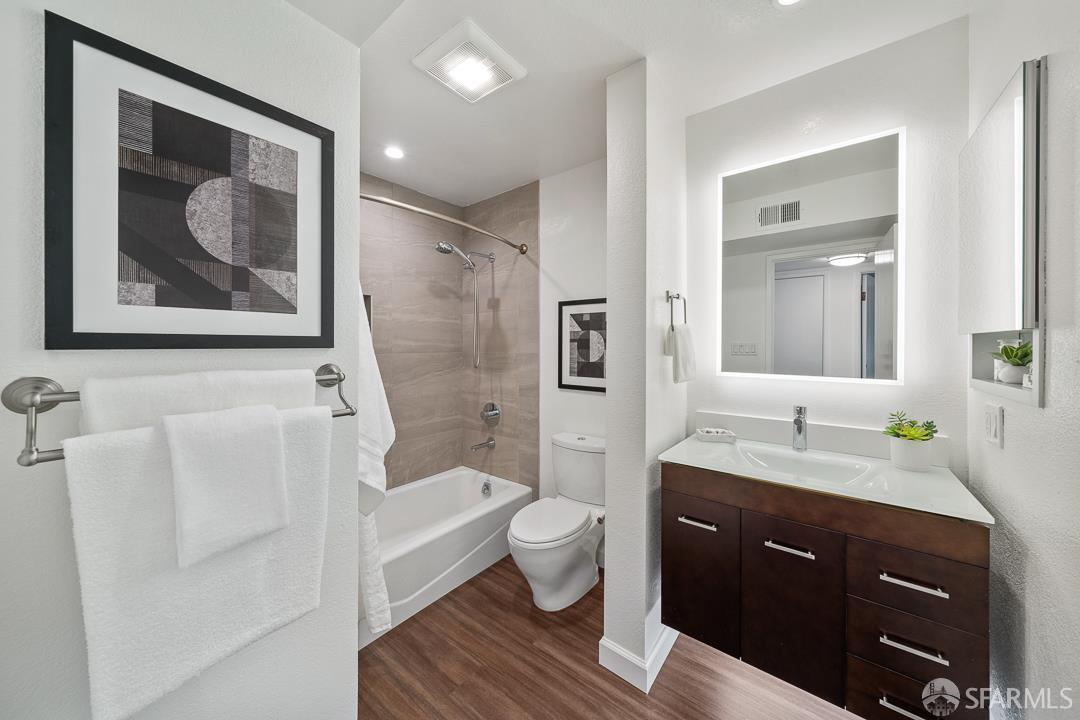 955 Ridgeview Court # C