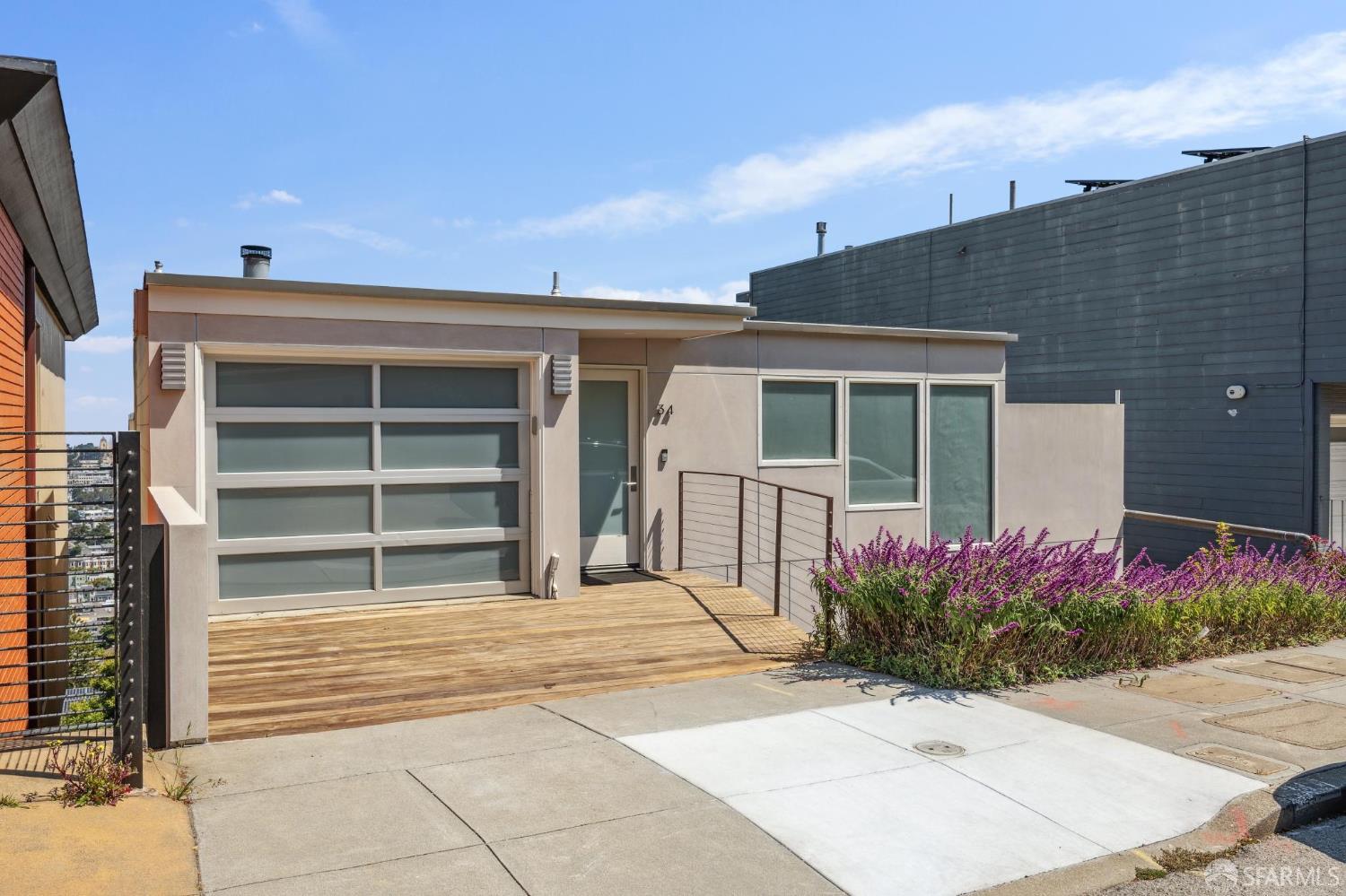 34 Clarendon Avenue
