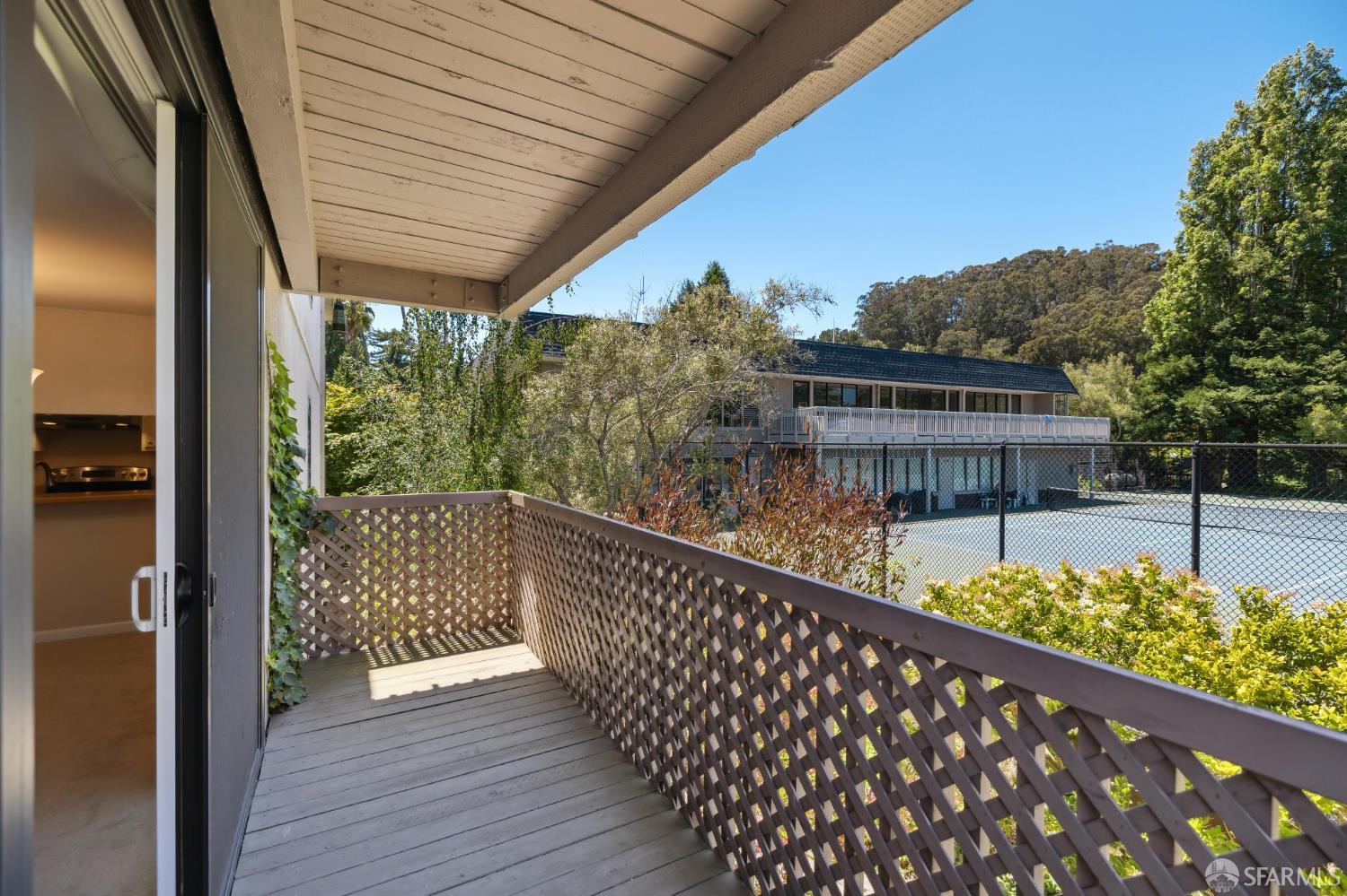 3256 Shelter Creek Lane