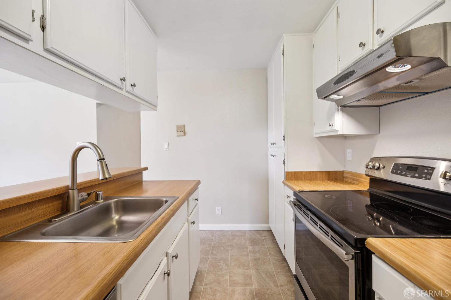3256 Shelter Creek Lane