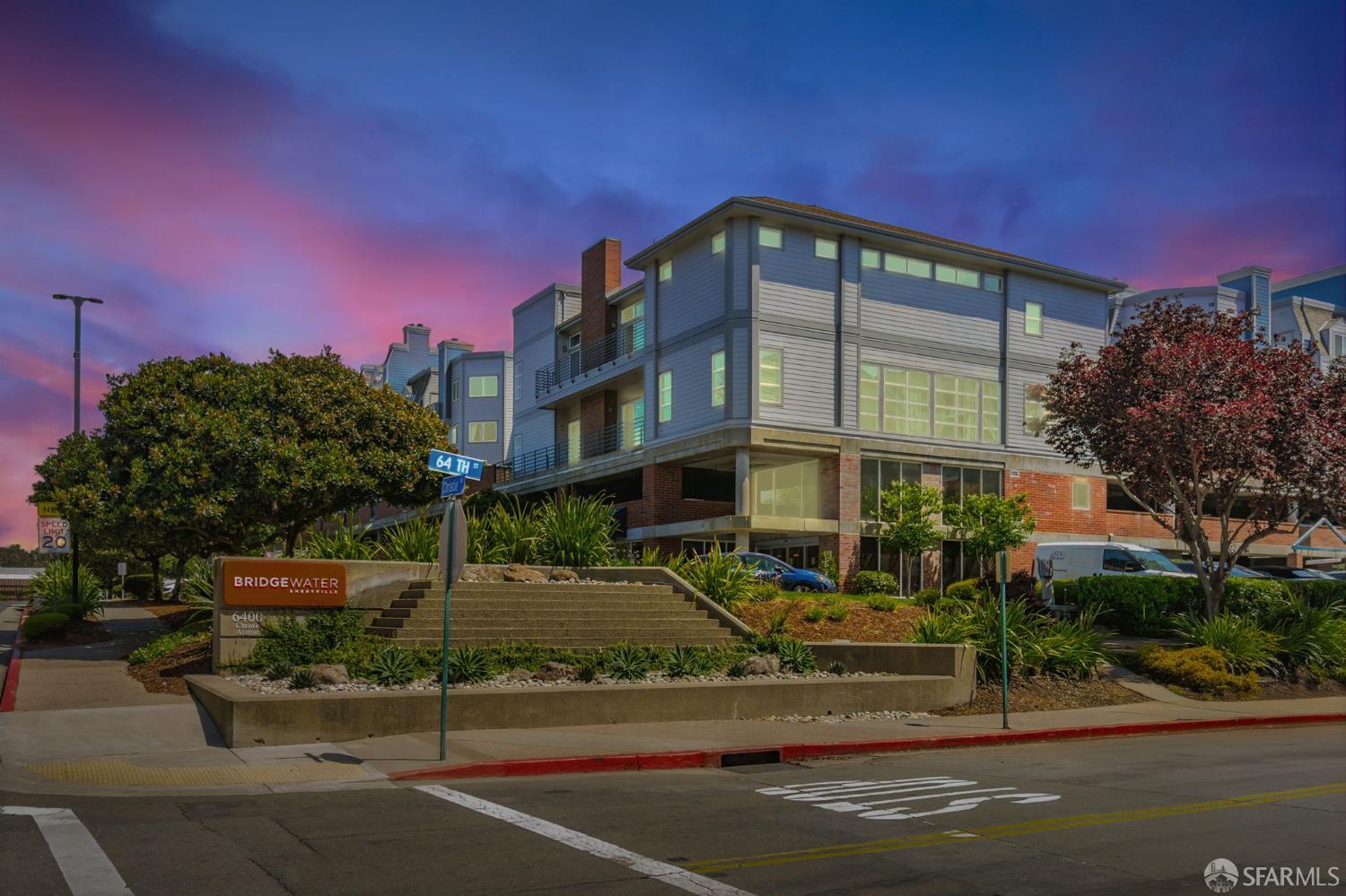 6400 Christie Avenue # 4415