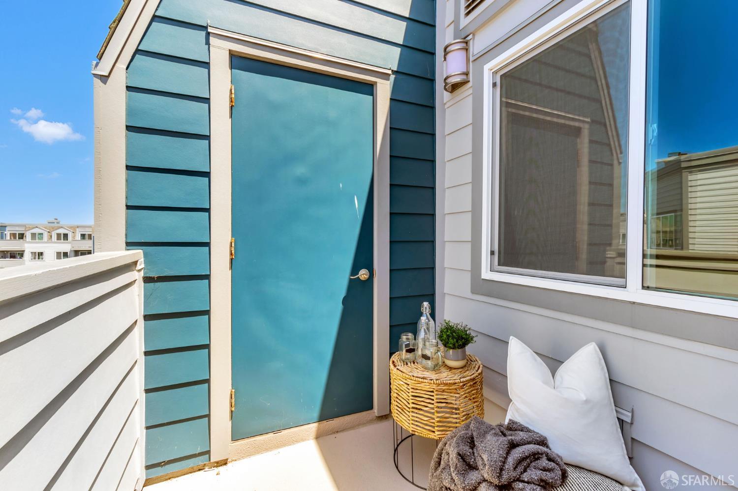 6400 Christie Avenue # 4415