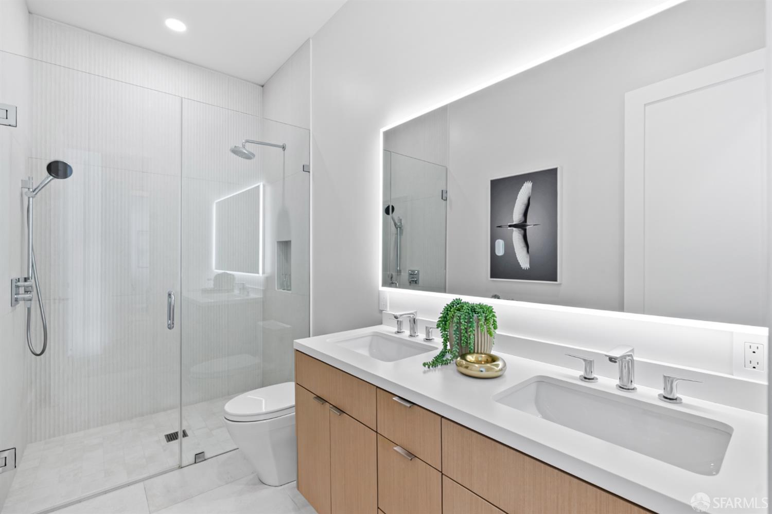 38 Steiner Street # 303