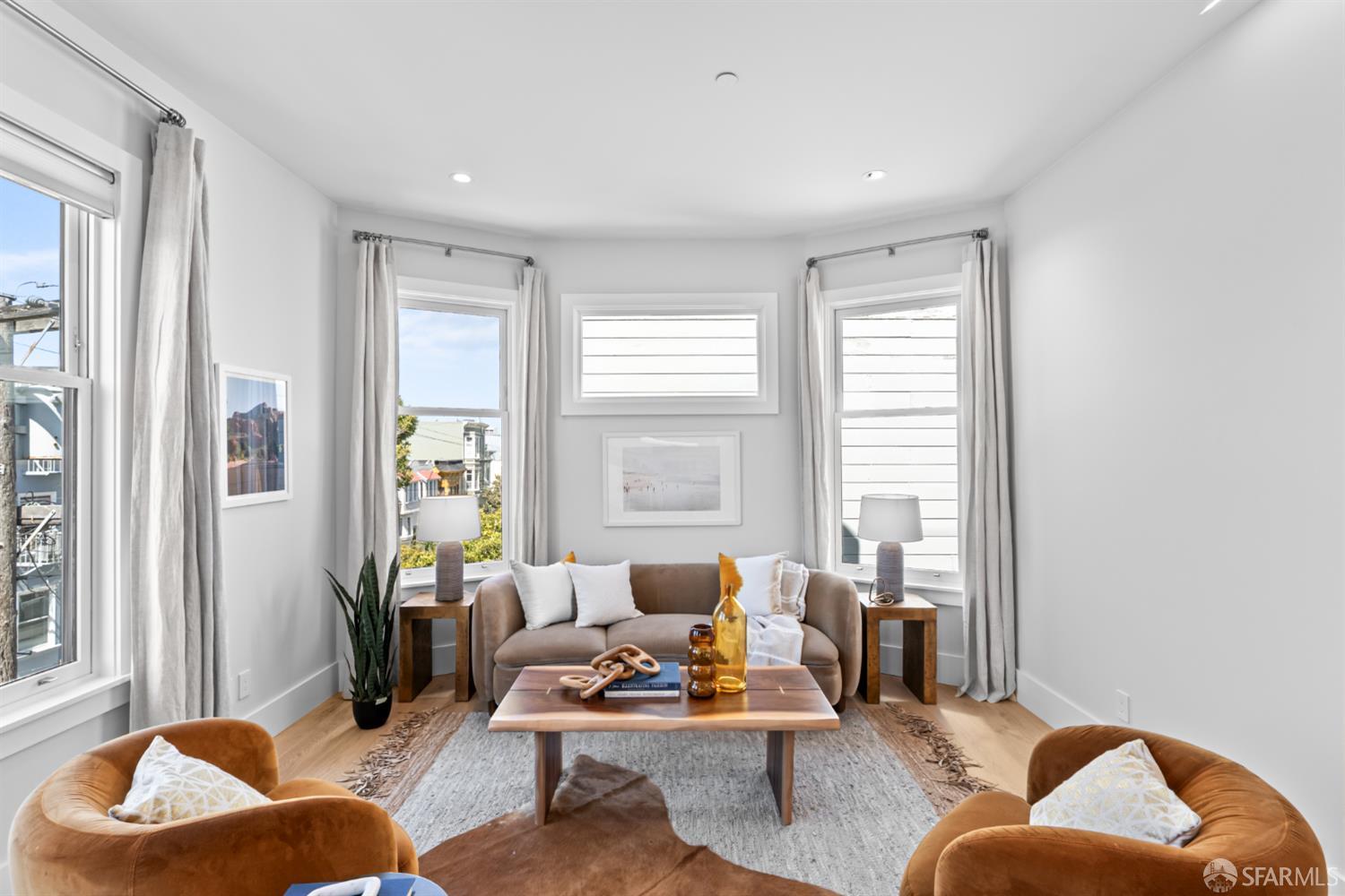 38 Steiner Street # 303