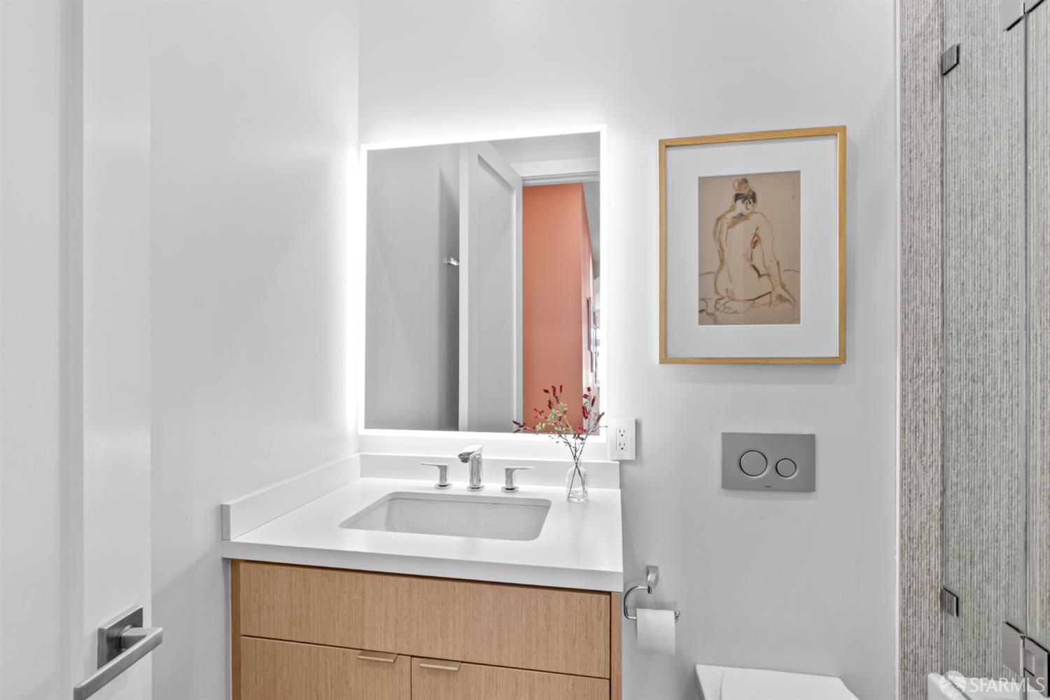 38 Steiner Street # 303
