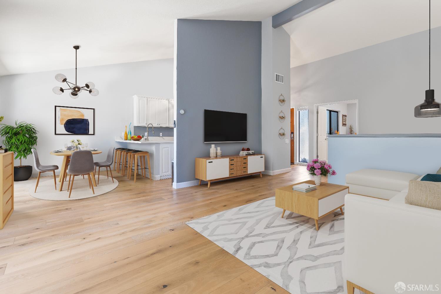 1541 Moraga Way