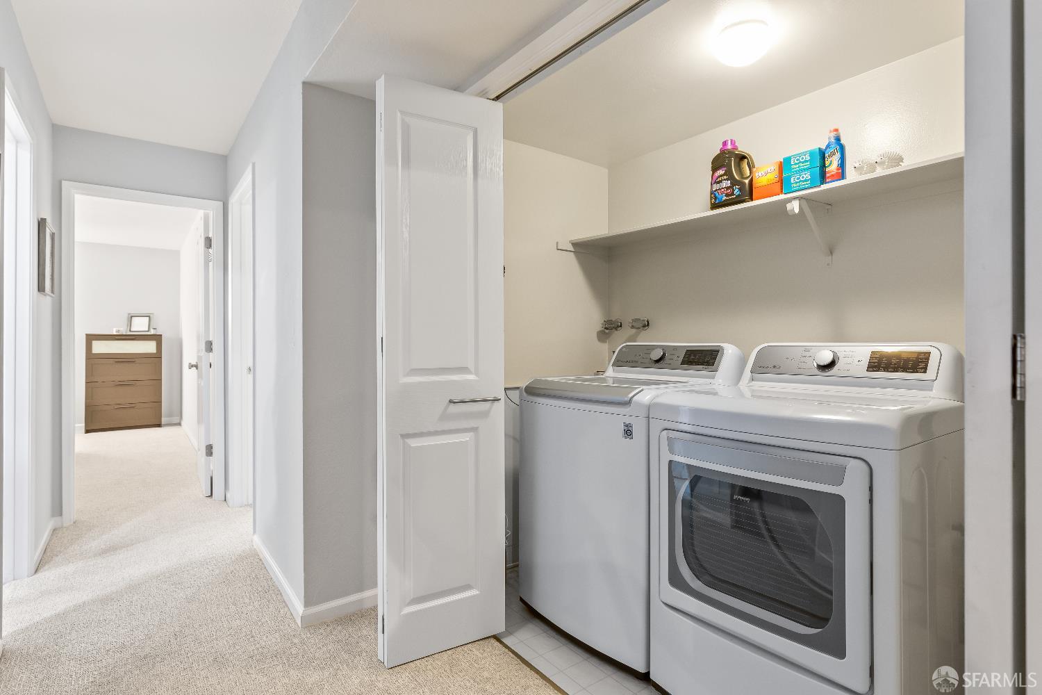 1541 Moraga Way