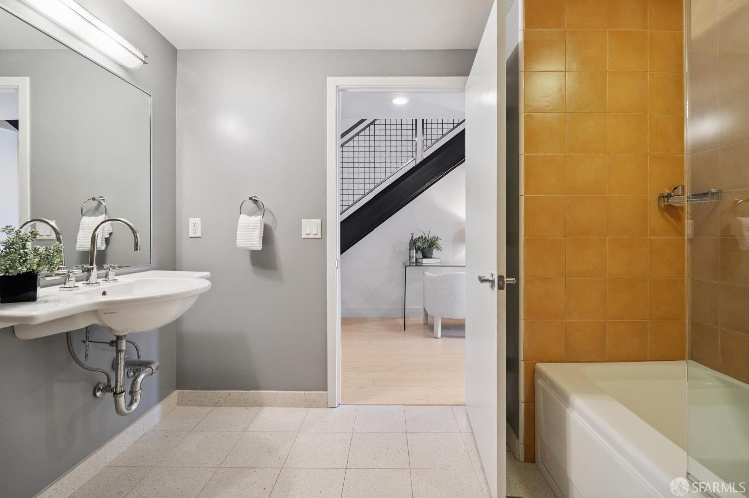 1221 Harrison Street # 1