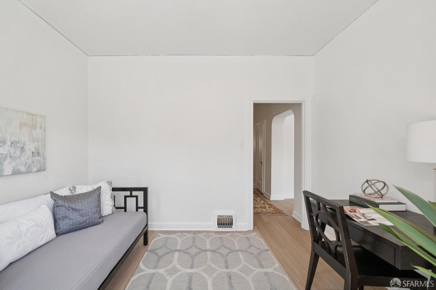 1063-1065 Sanchez Street