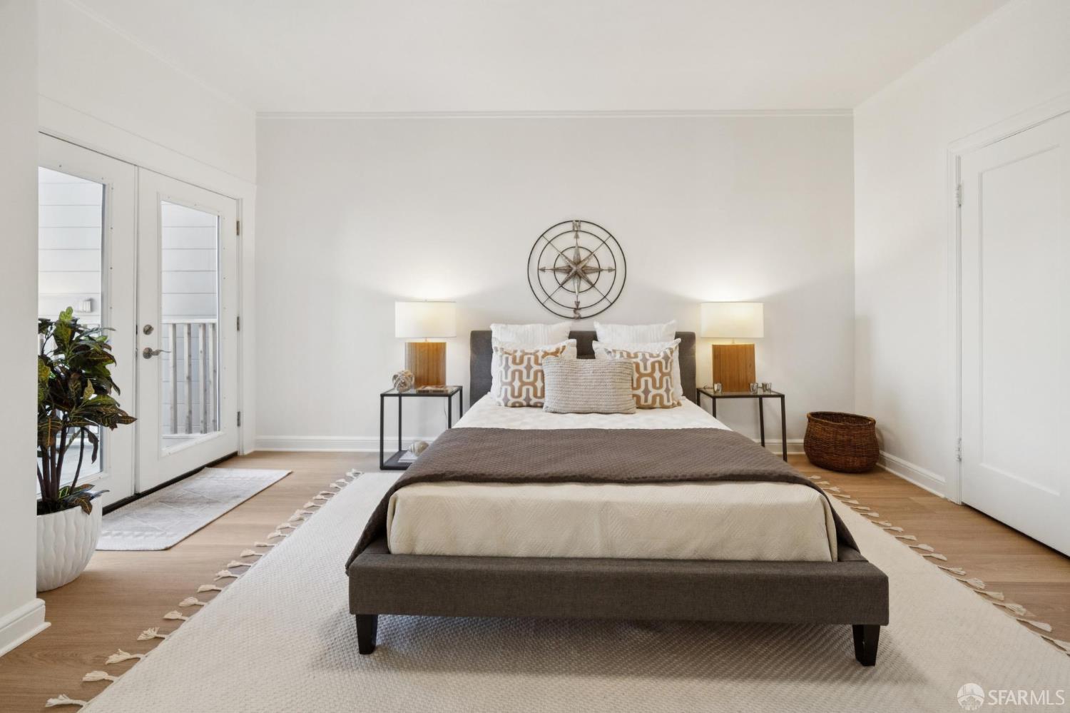 1063-1065 Sanchez Street