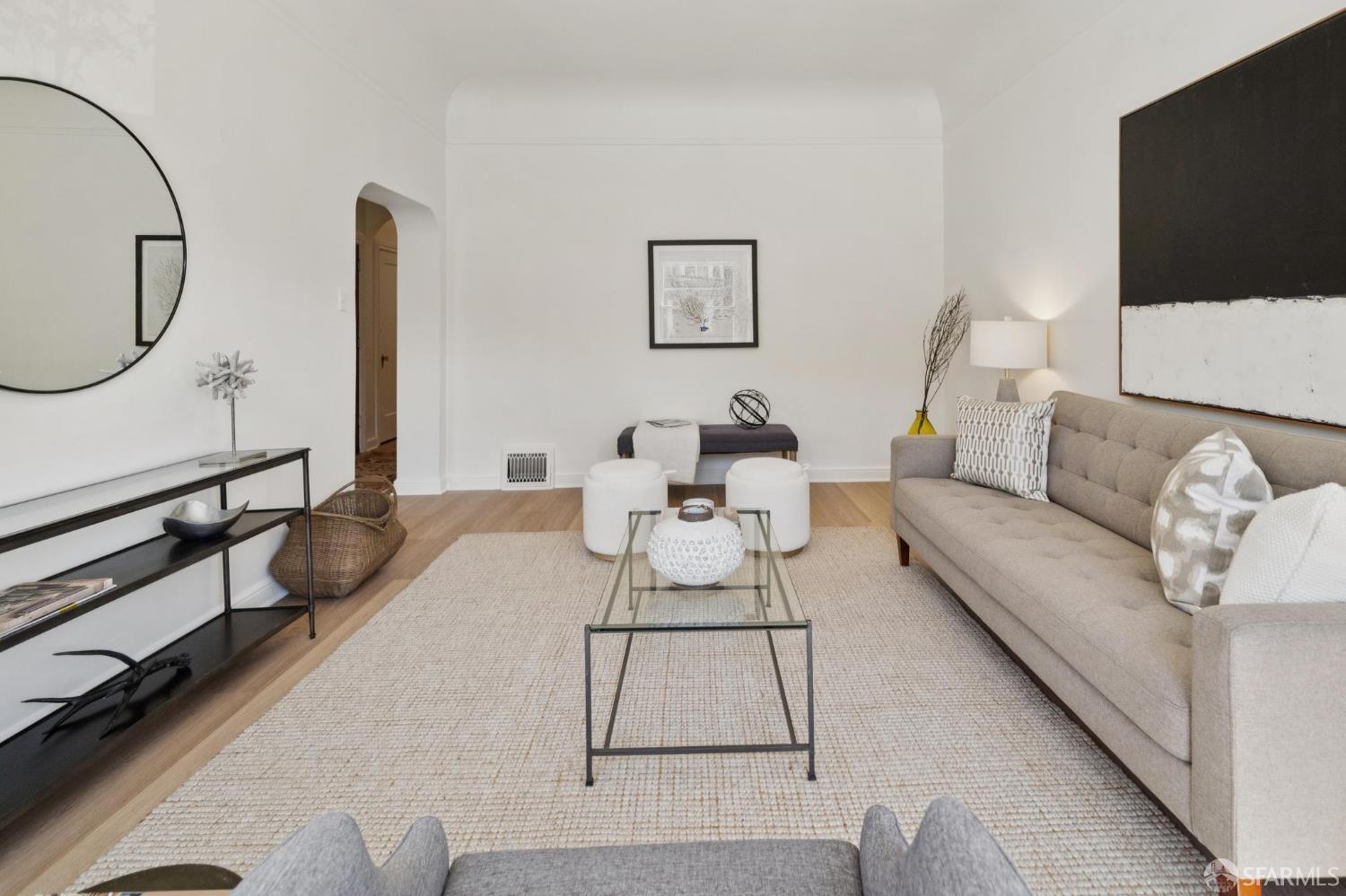 1063-1065 Sanchez Street