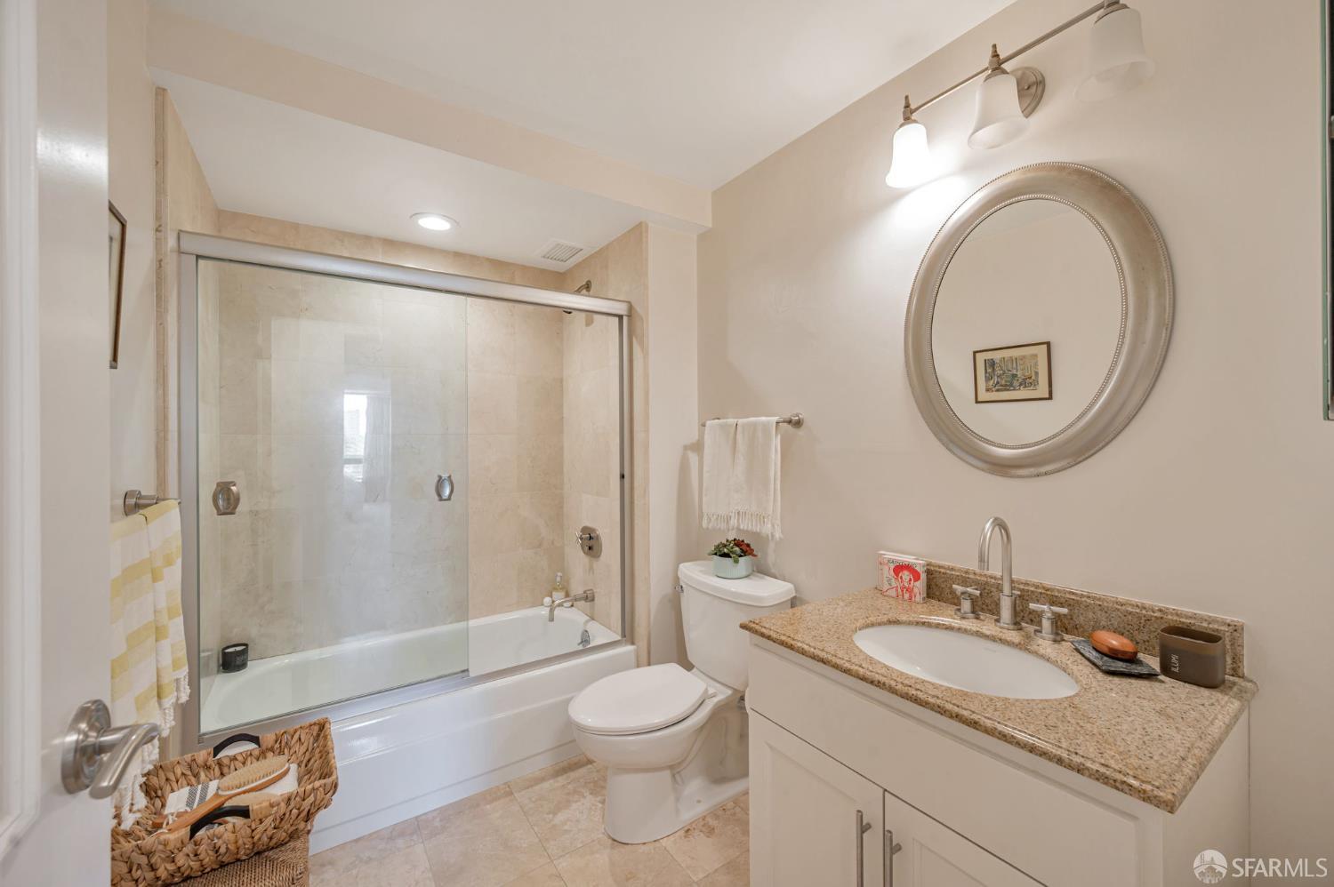 1177 California Street # 212