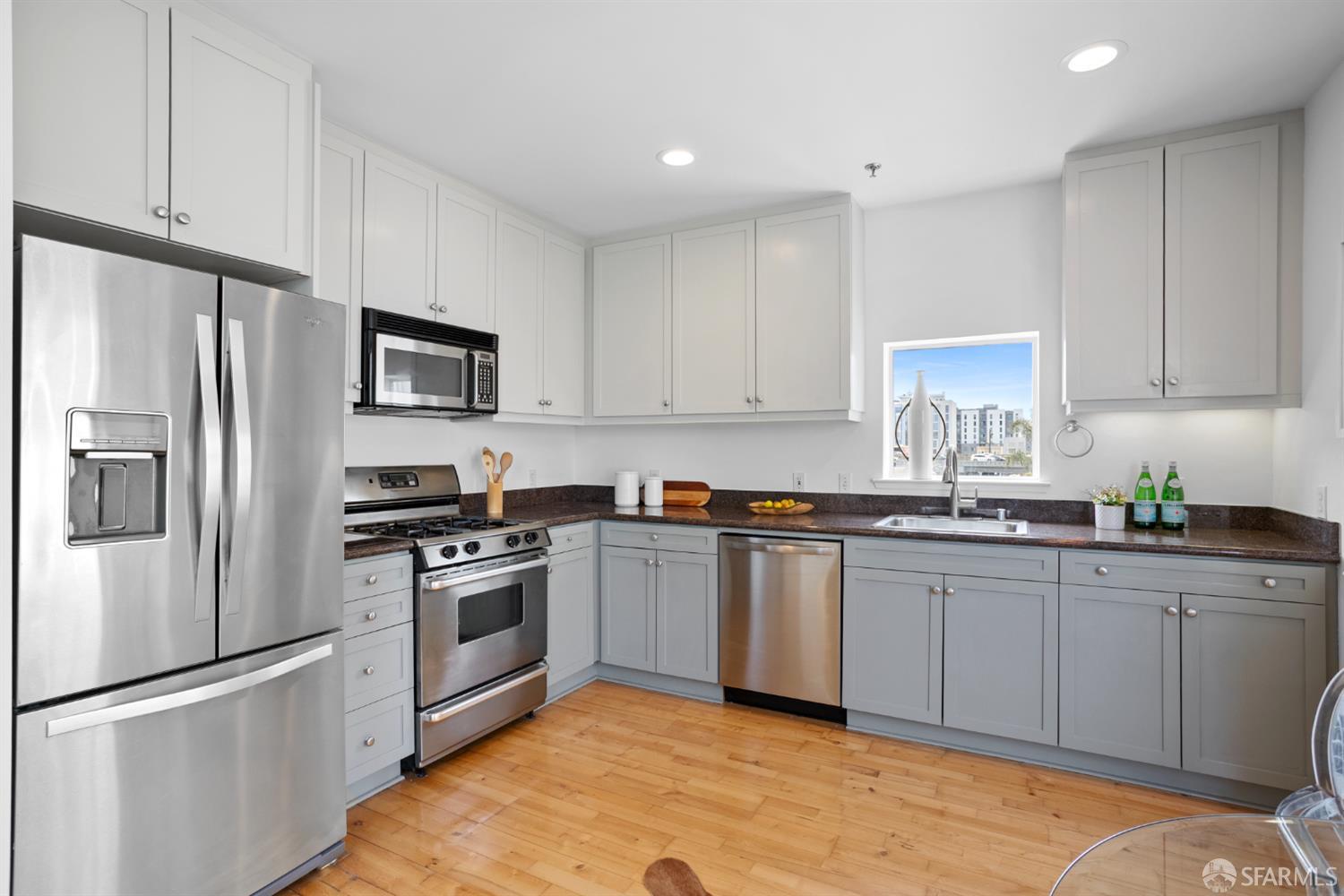 128 Morris Street # 15