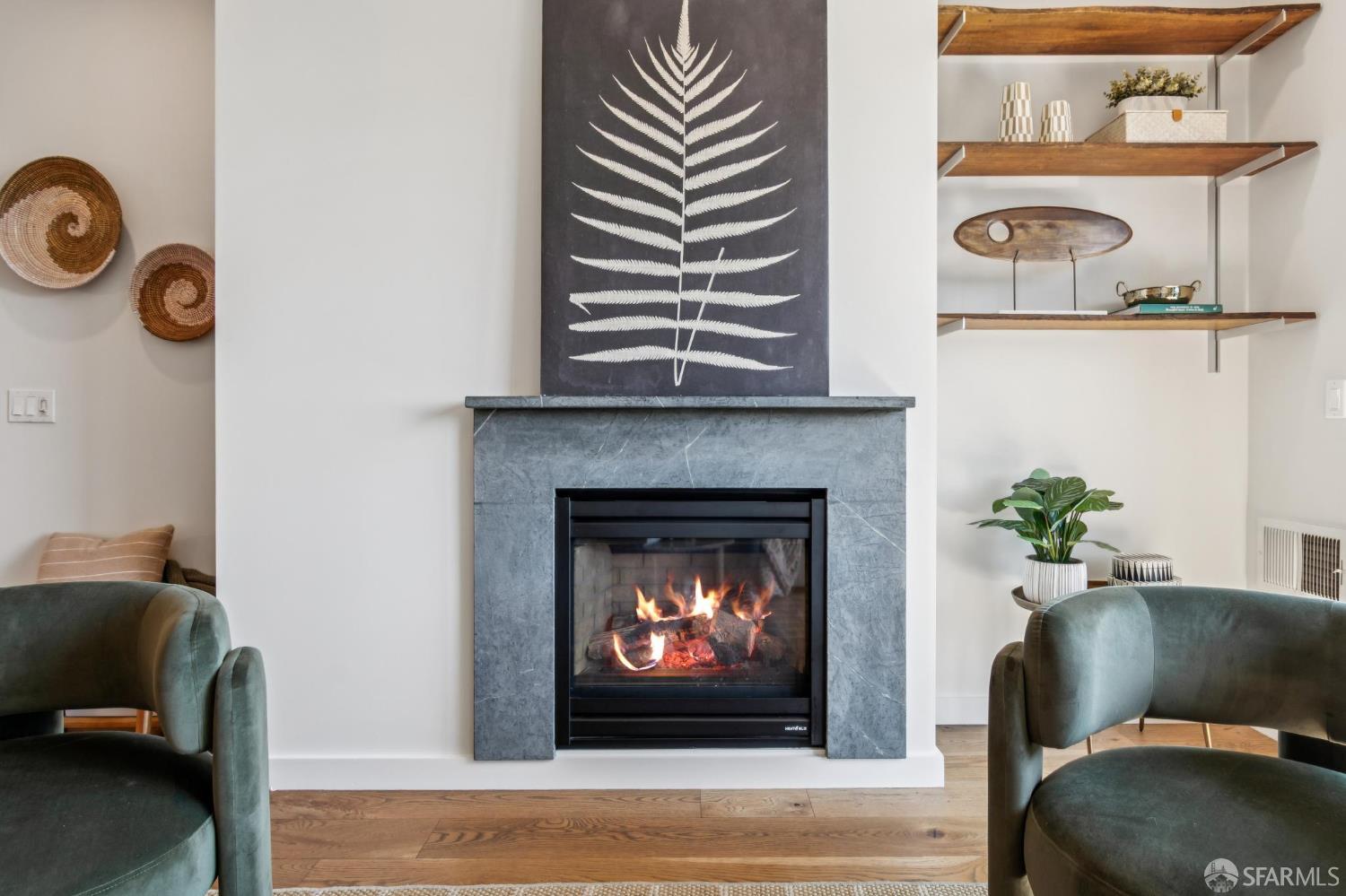 1301 Indiana St #404