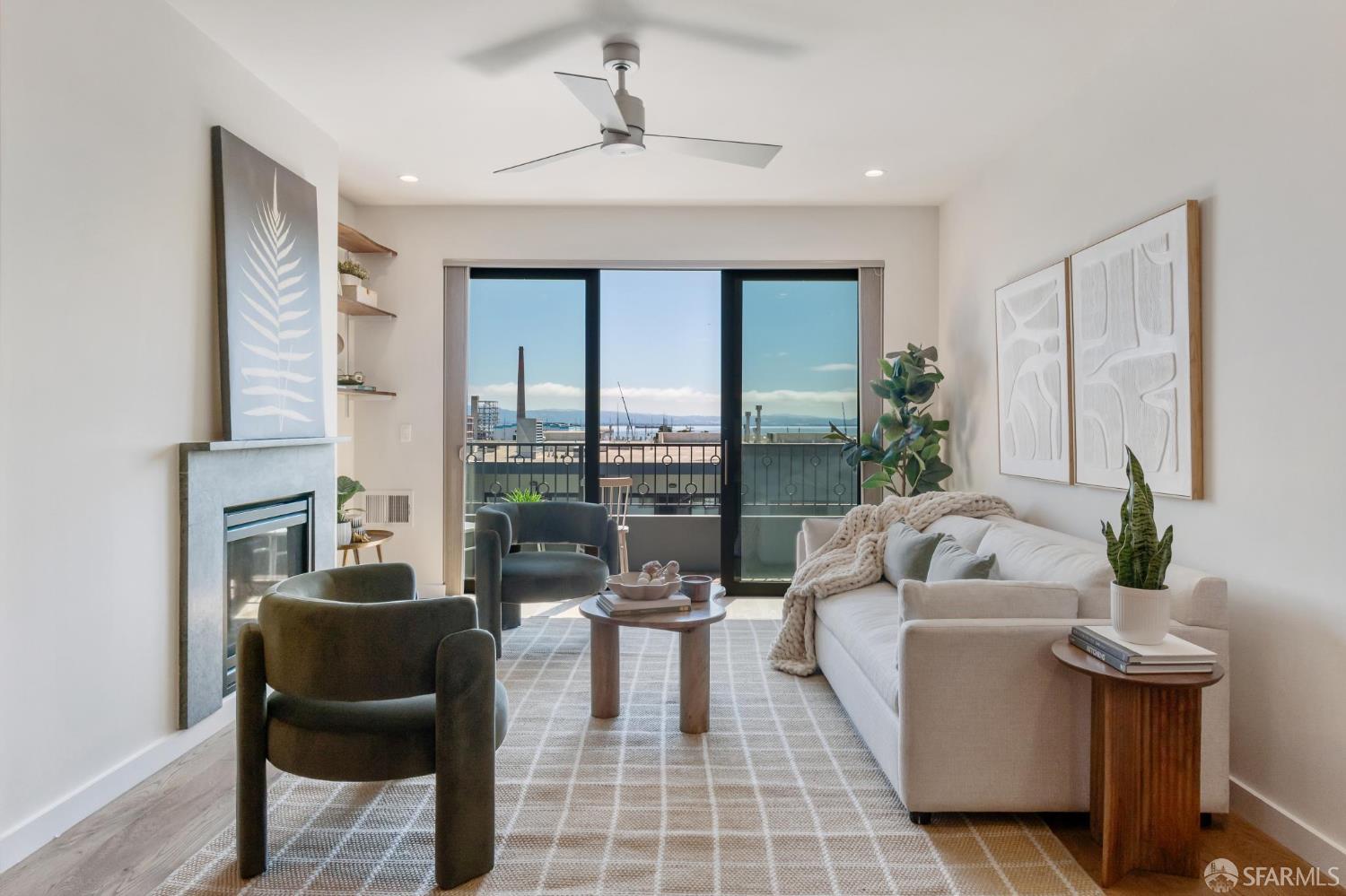 1301 Indiana St #404