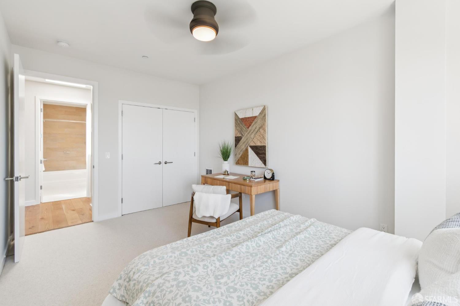 1301 Indiana St #404