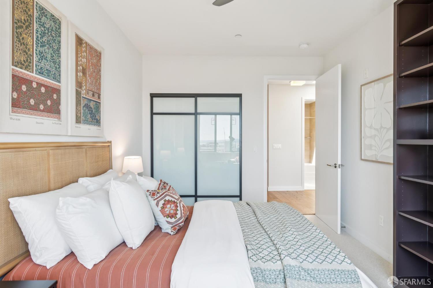 1301 Indiana St #404