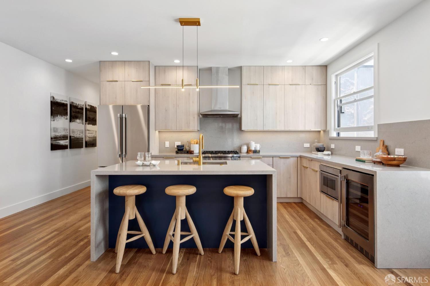 3445 Fillmore Street