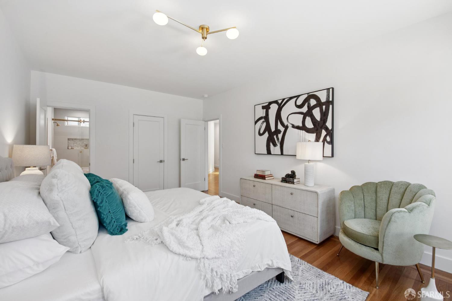 3445 Fillmore Street