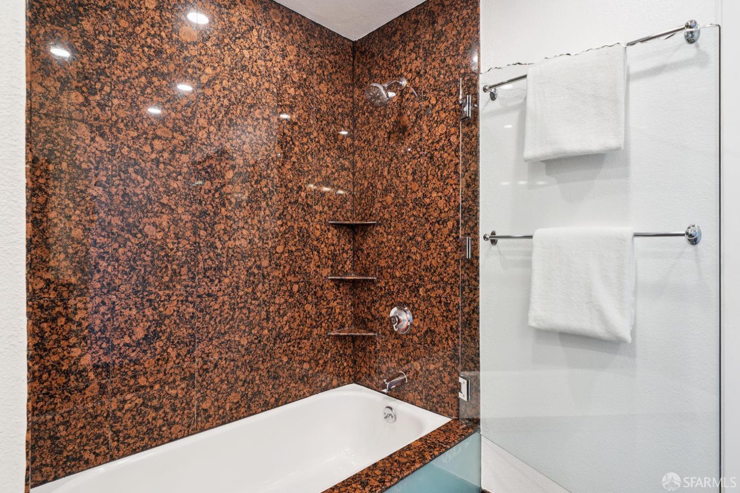 88 King Street # 705