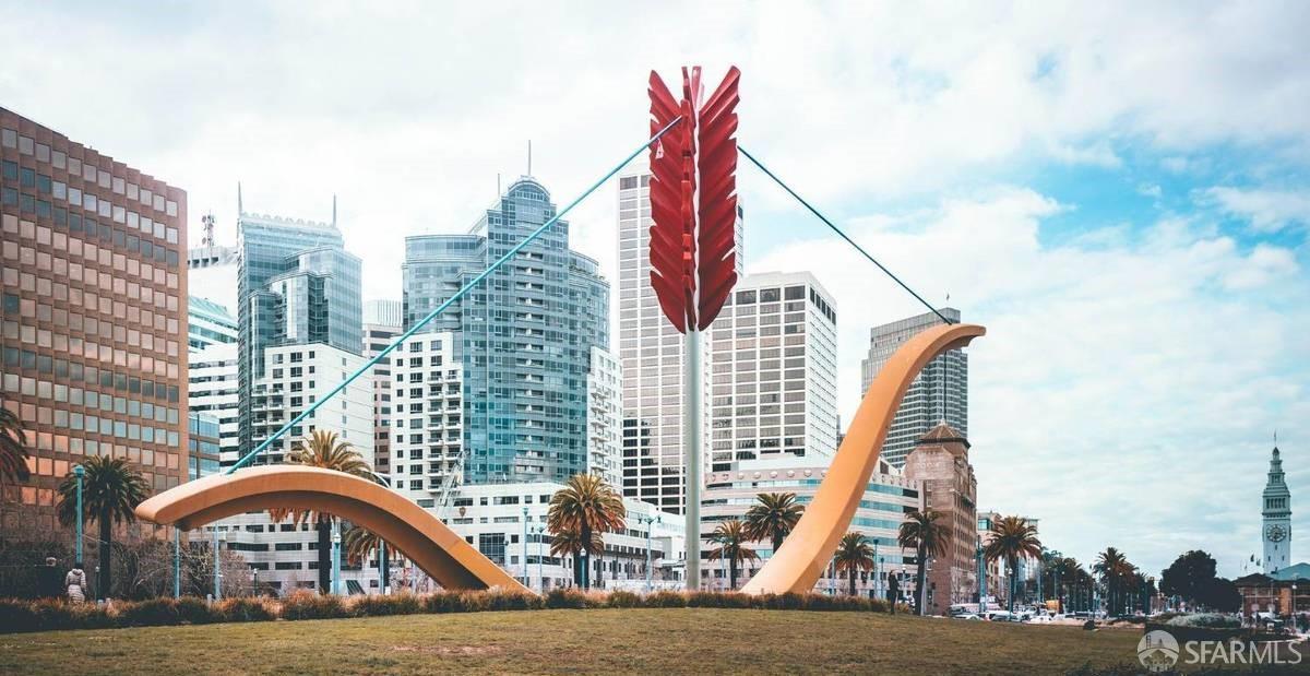 88 King Street # 705