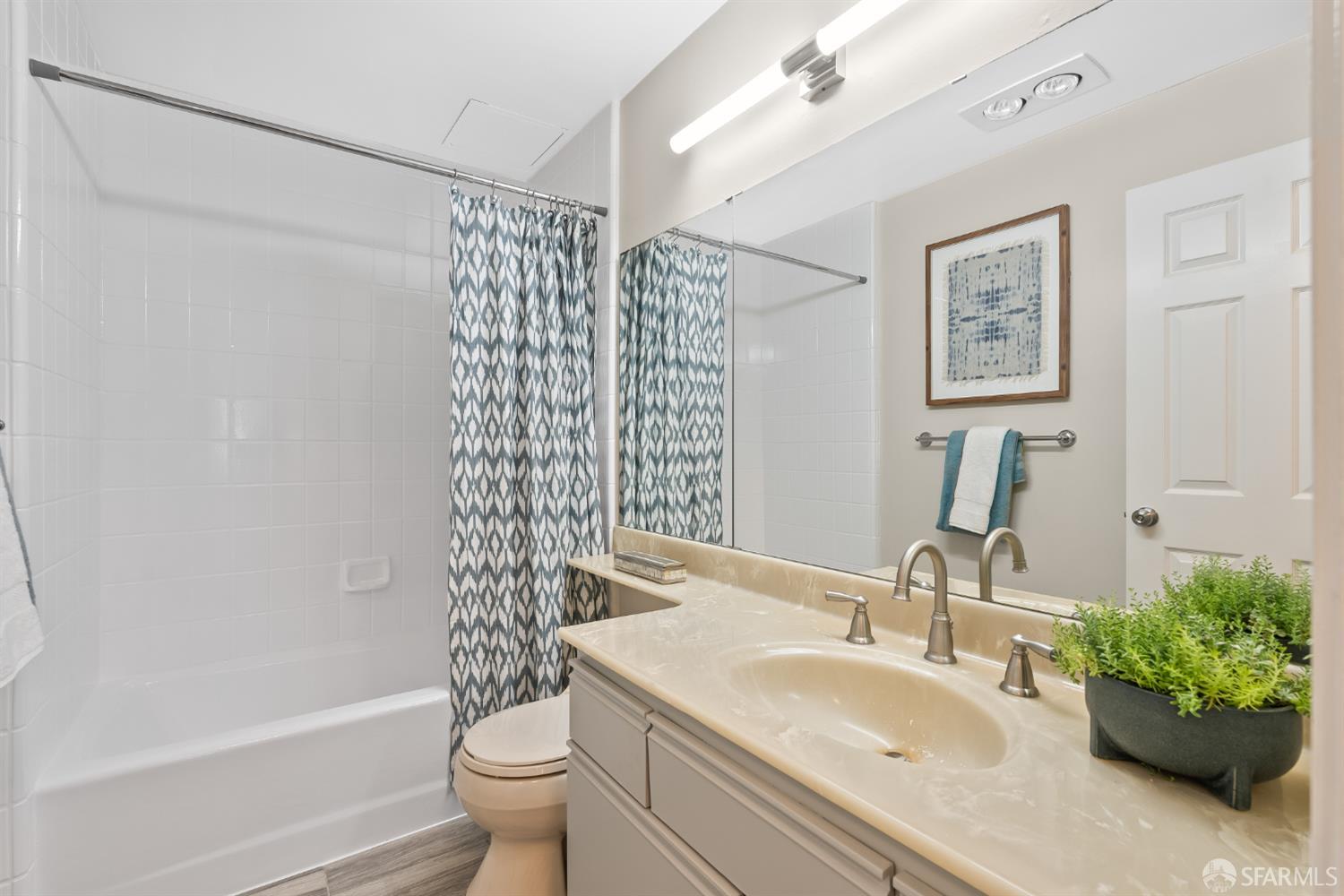 501 Arguello Boulevard # 203