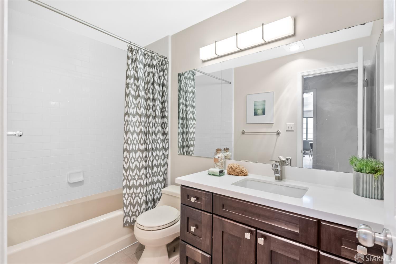 501 Arguello Boulevard # 203