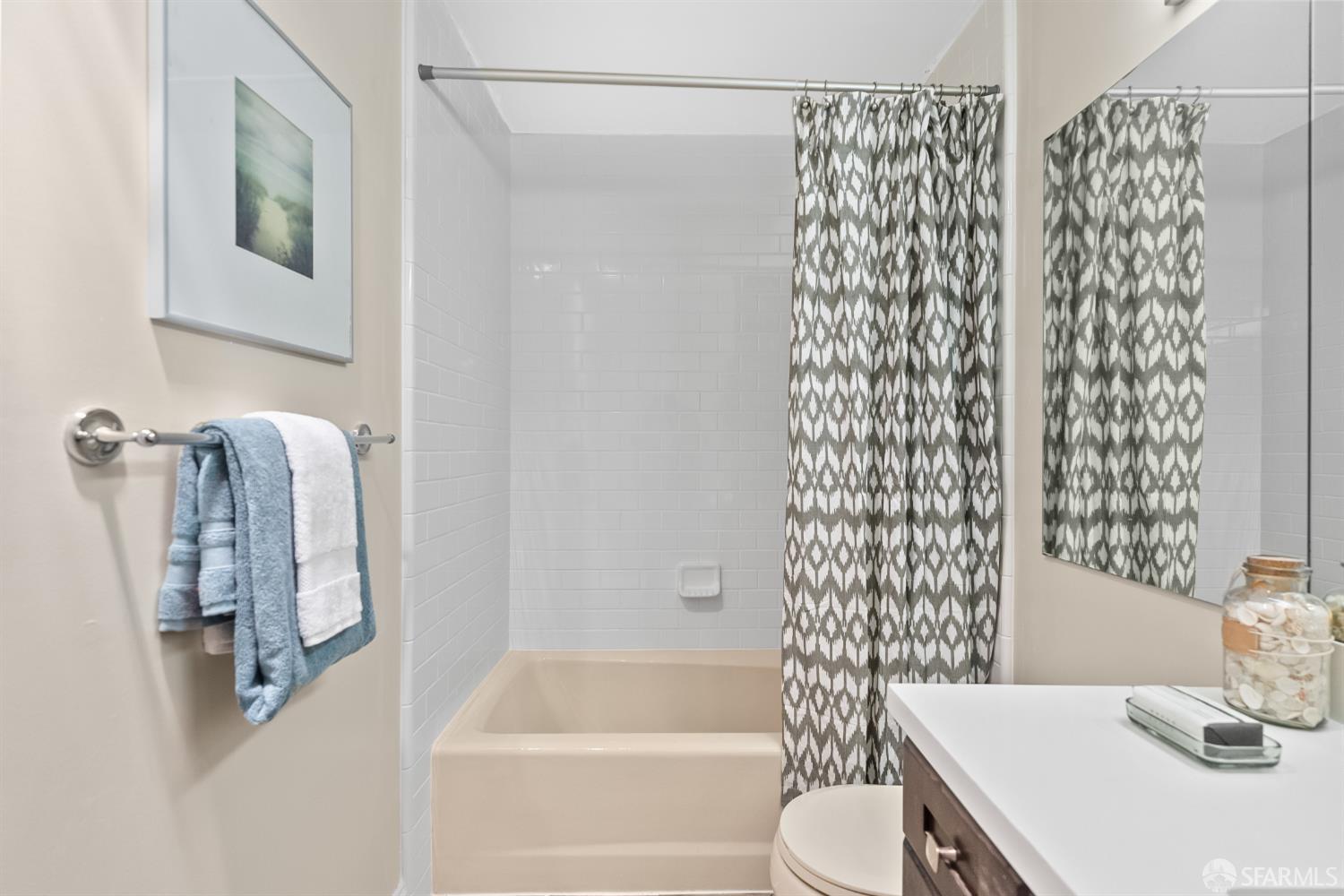 501 Arguello Boulevard # 203