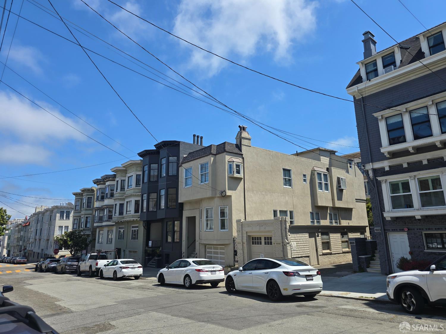 1728 Larkin Street