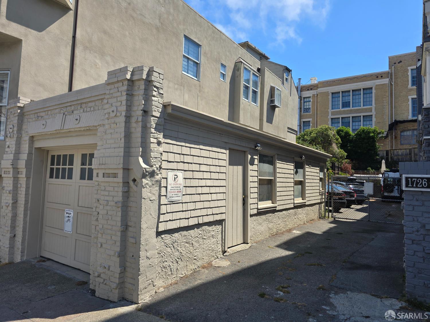 1728 Larkin Street