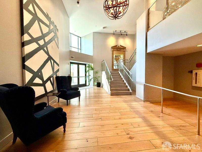 2125 Bryant Street # 403