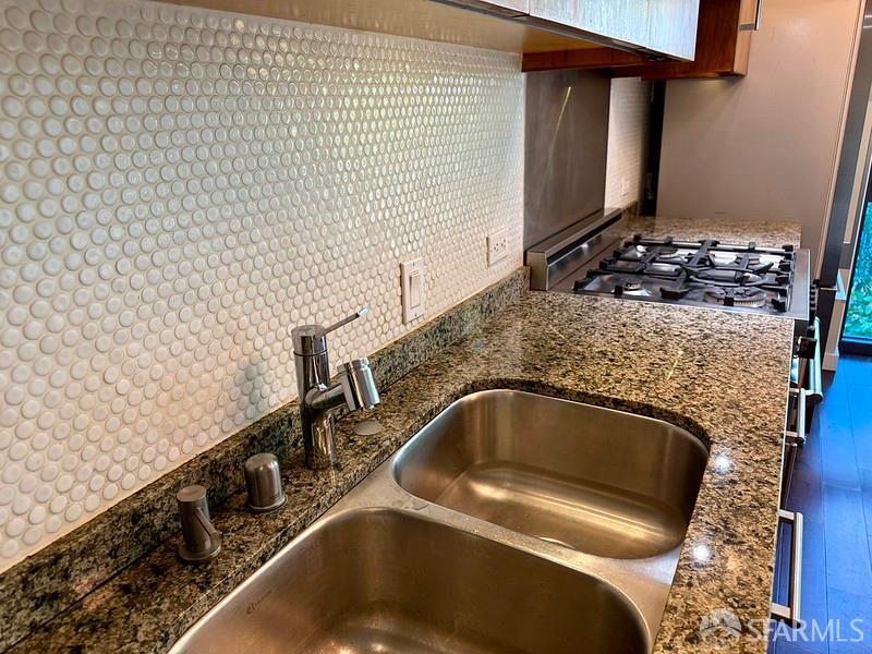 2125 Bryant Street # 403