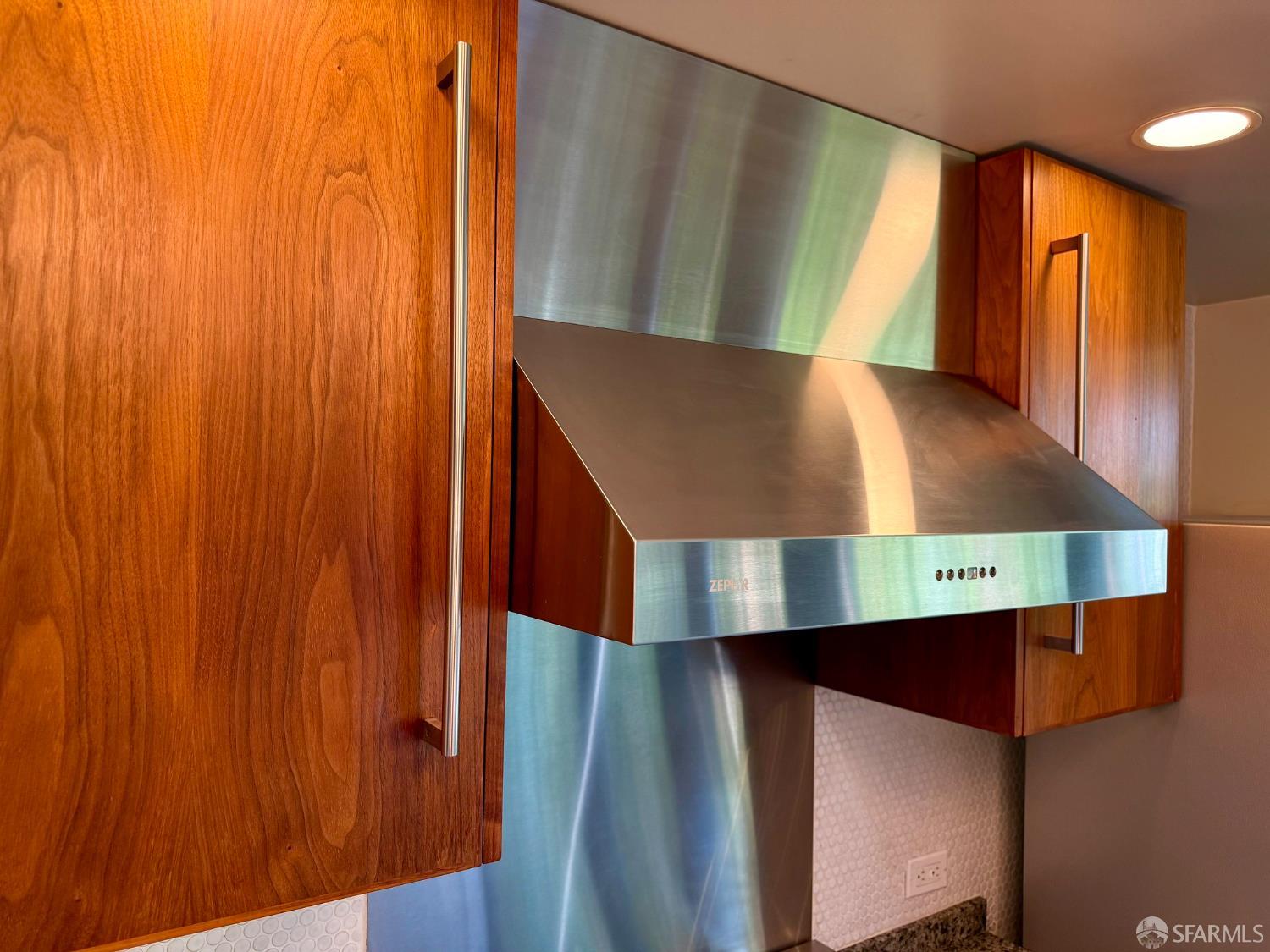 2125 Bryant Street # 403