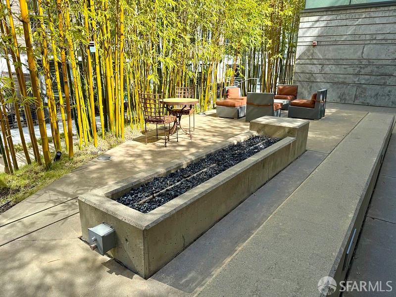 2125 Bryant Street # 403