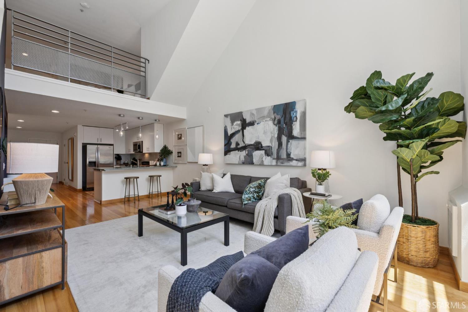 1970 Sutter Street # 203