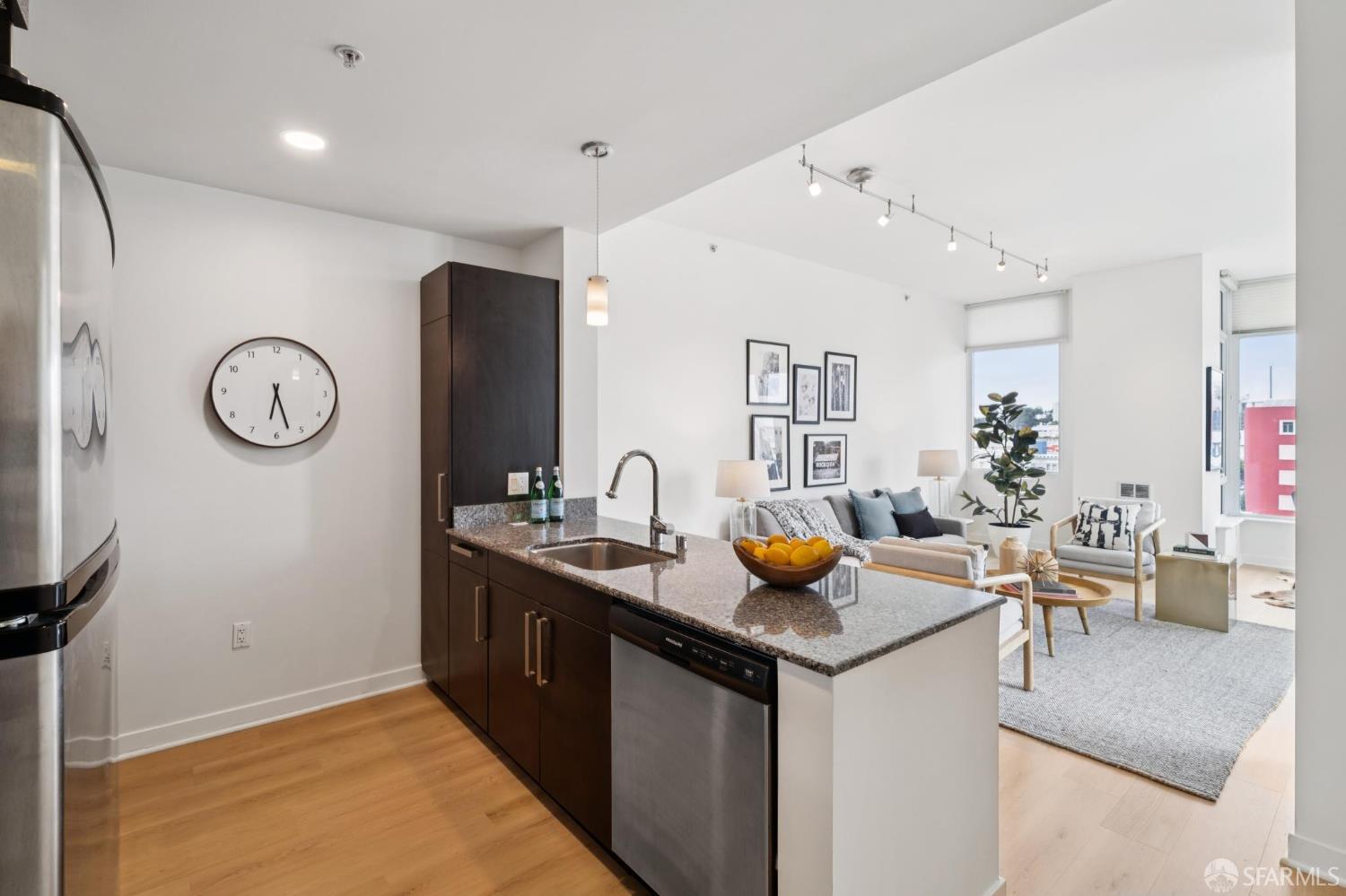 55 Page Street # 817