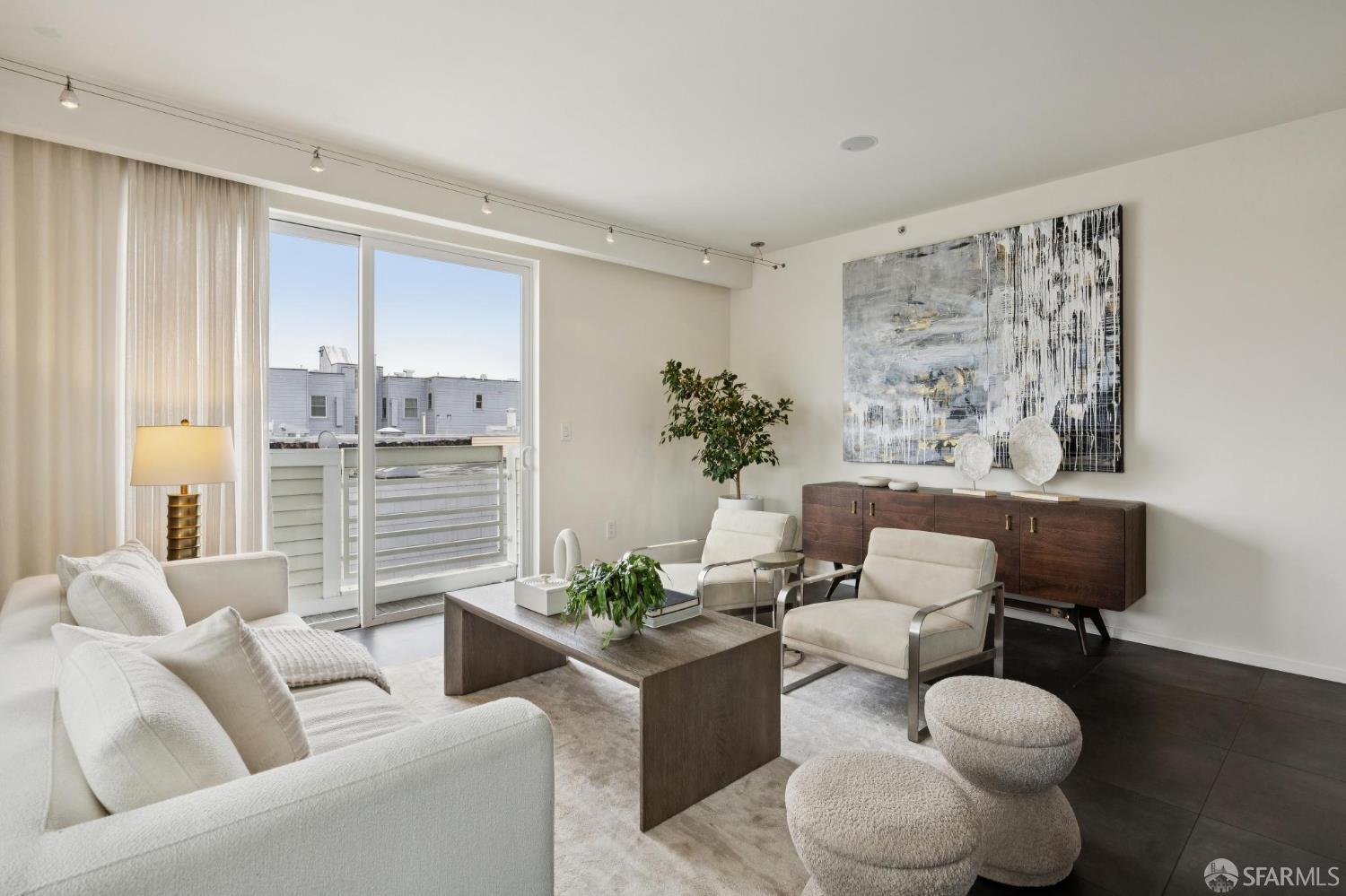 3208 Pierce Street # 408