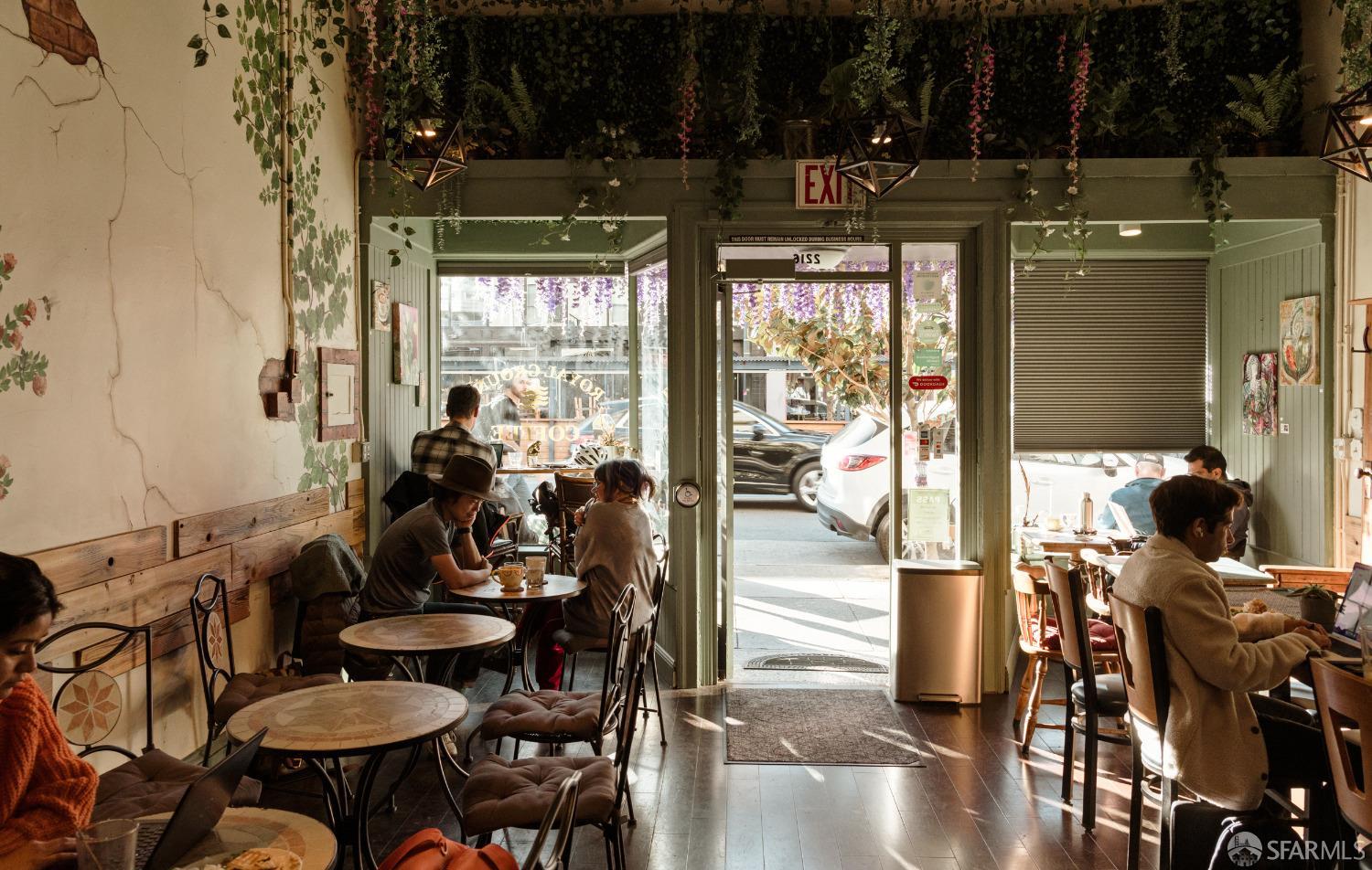 2525 Van Ness Avenue # 103