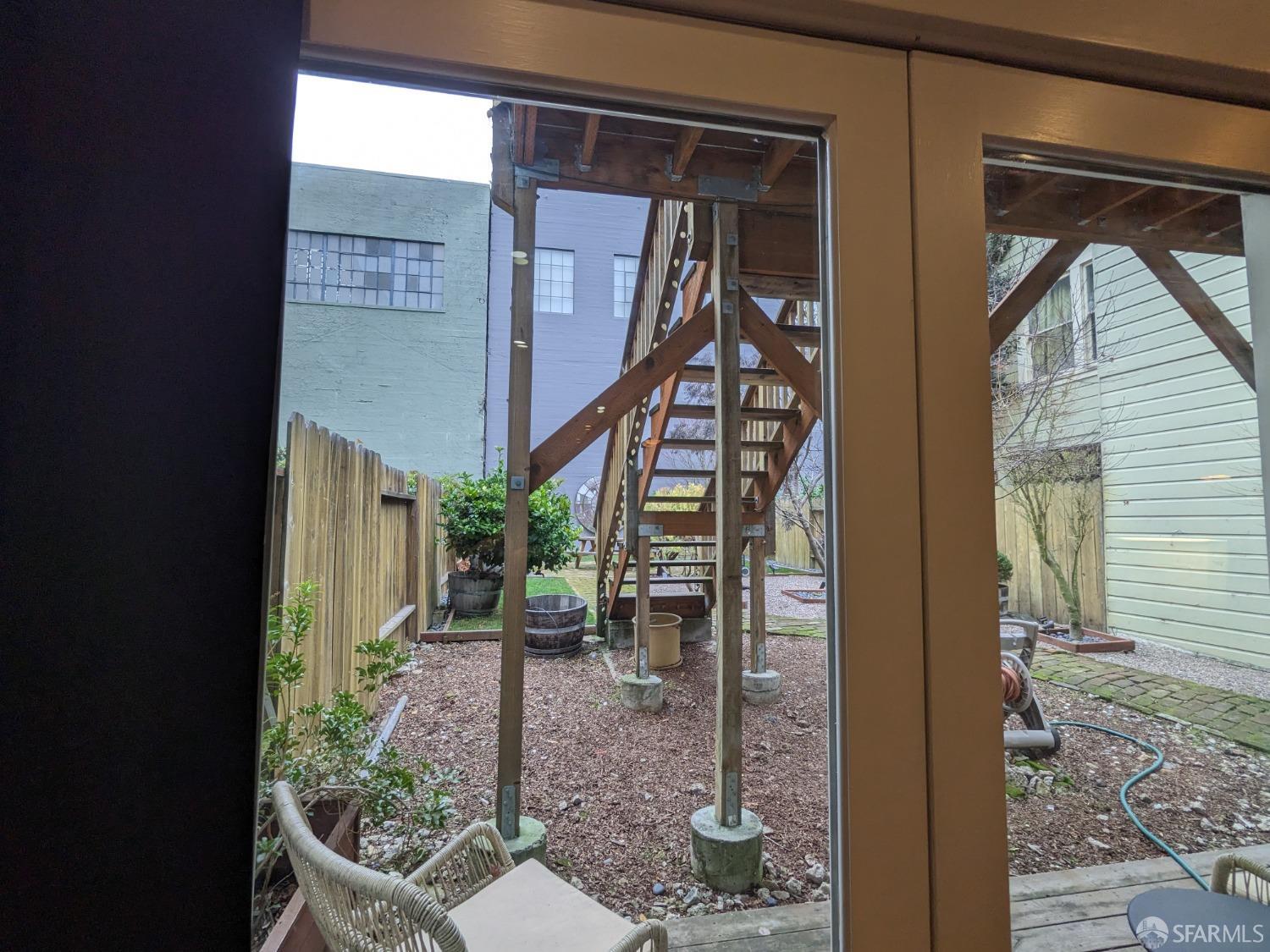 645 Hampshire Street