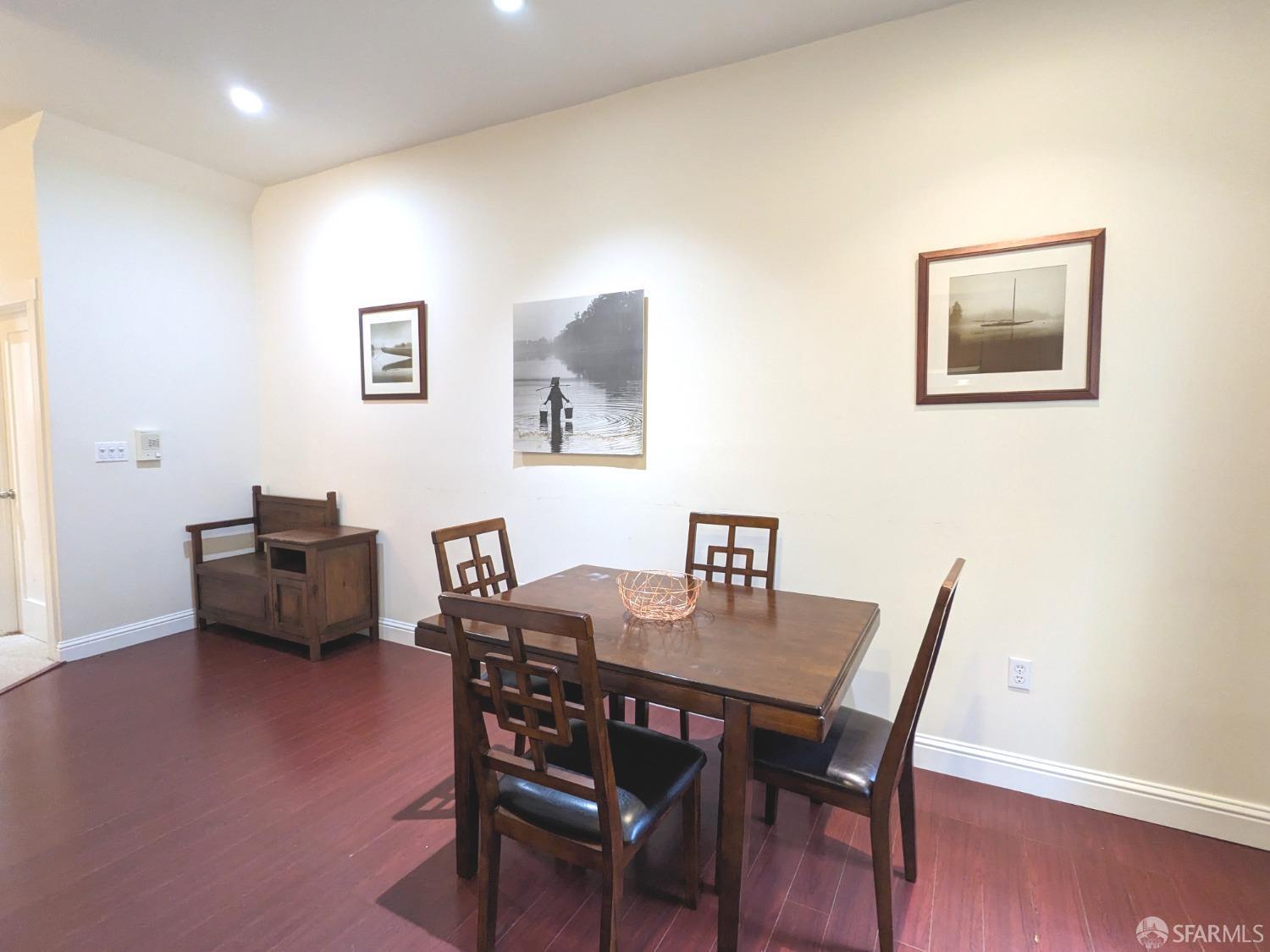 645 Hampshire Street