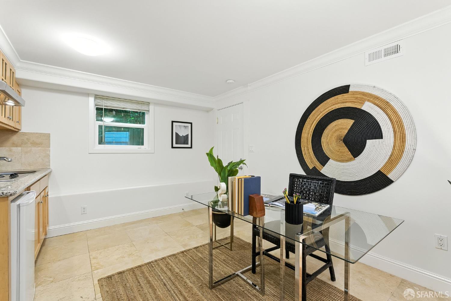 710 Arguello Boulevard