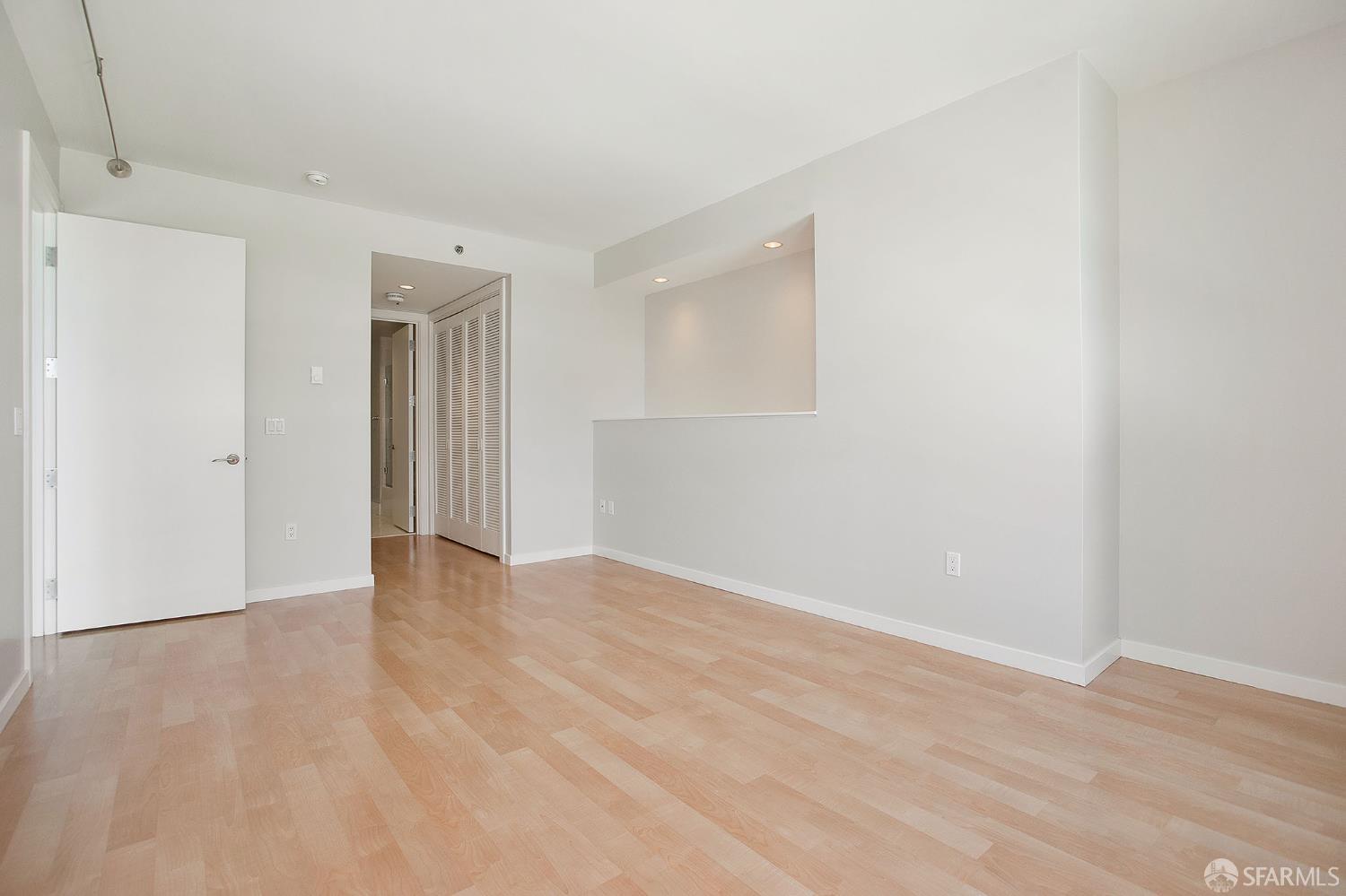 219 Brannan Street # 7J