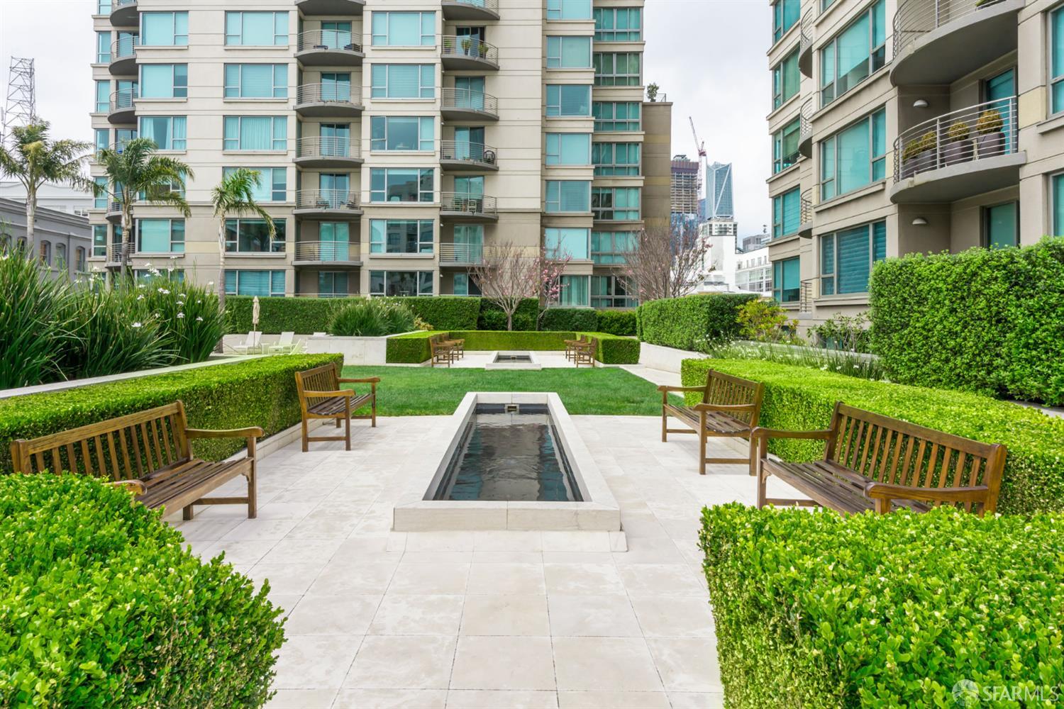 219 Brannan Street # 7J