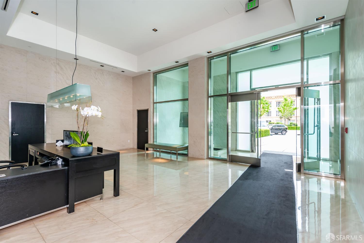 219 Brannan Street # 7J