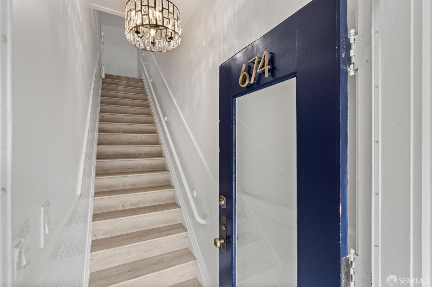 672 Castro Street # 674