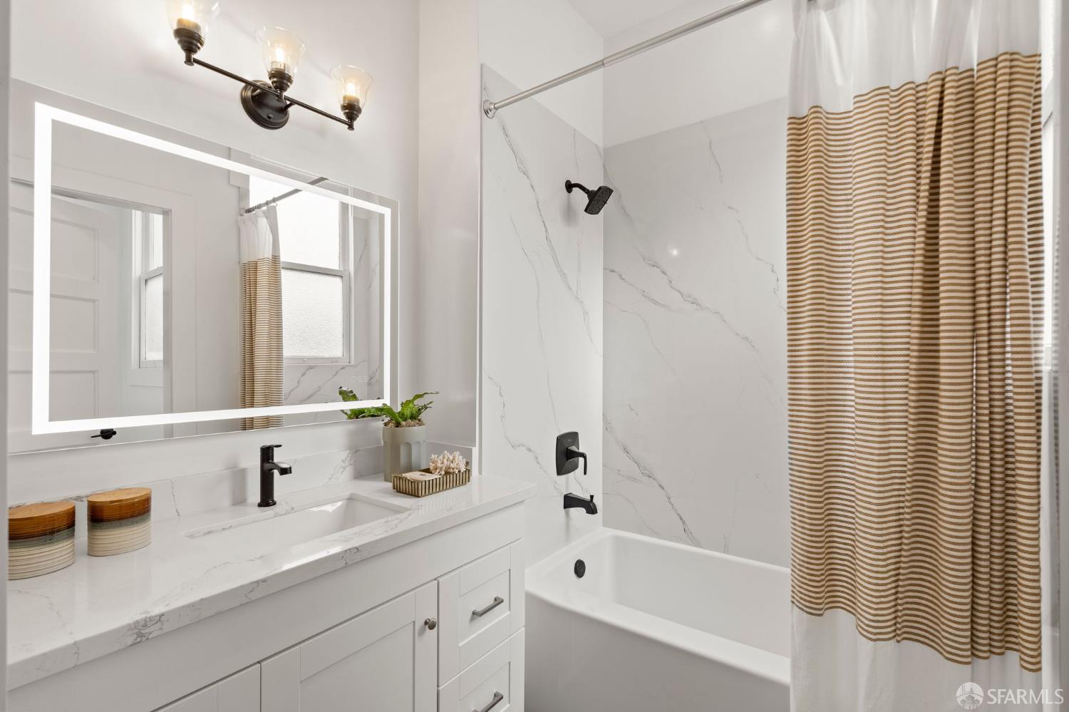 672 Castro Street # 674