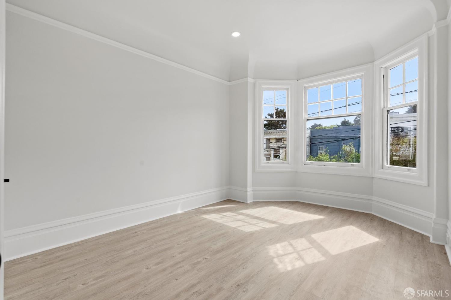 672 Castro Street # 674