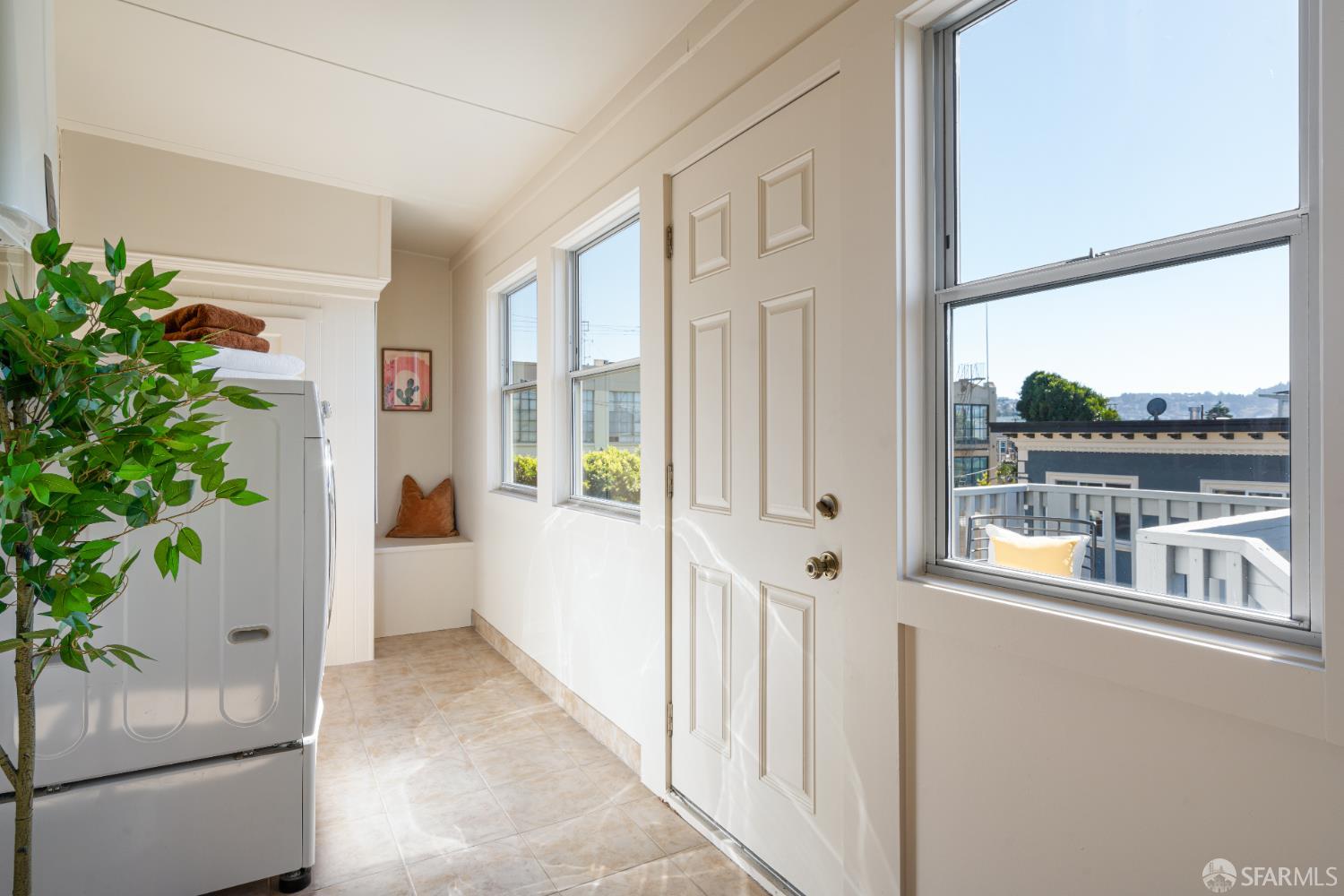 1384-1386 Utah Street