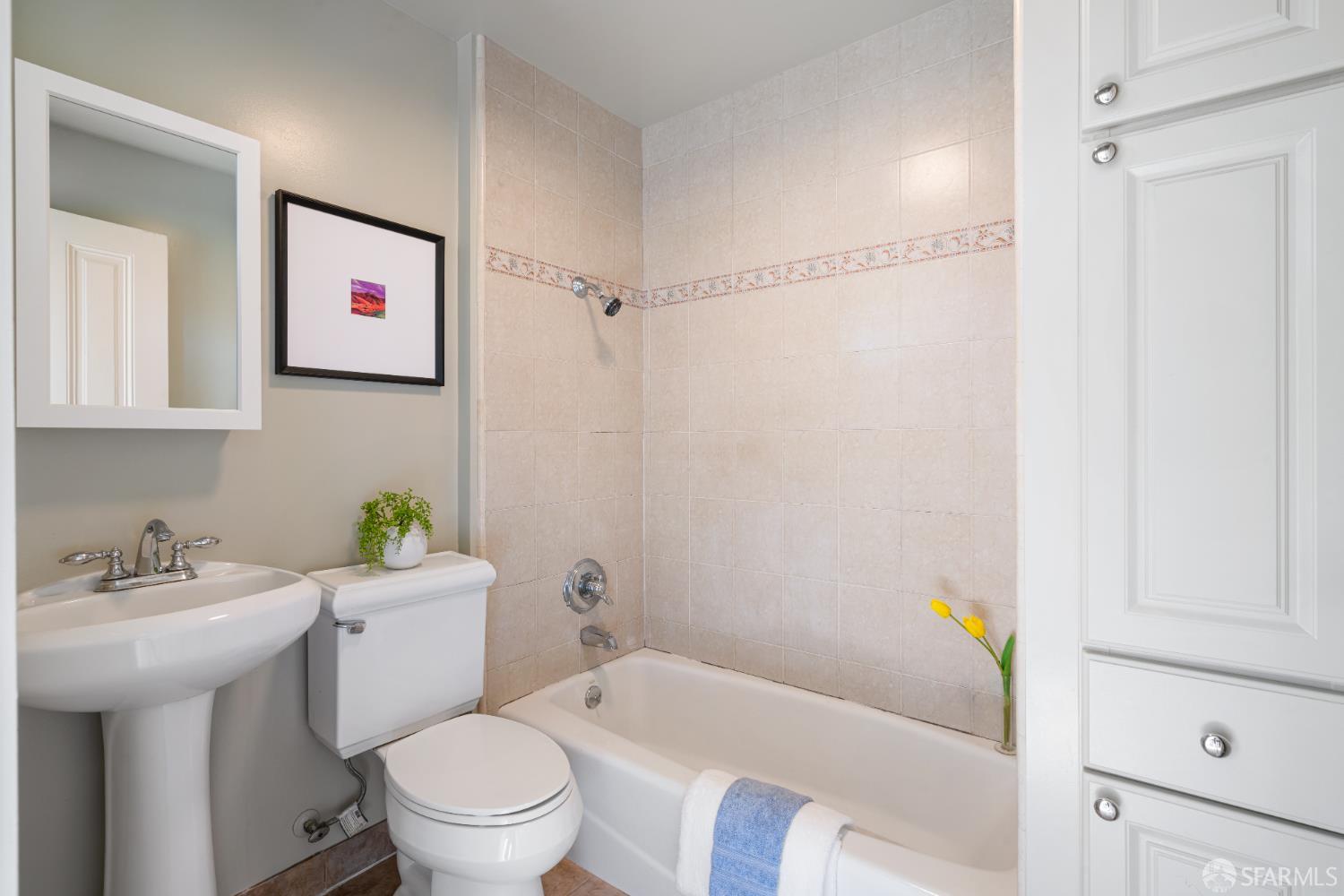 1384-1386 Utah Street