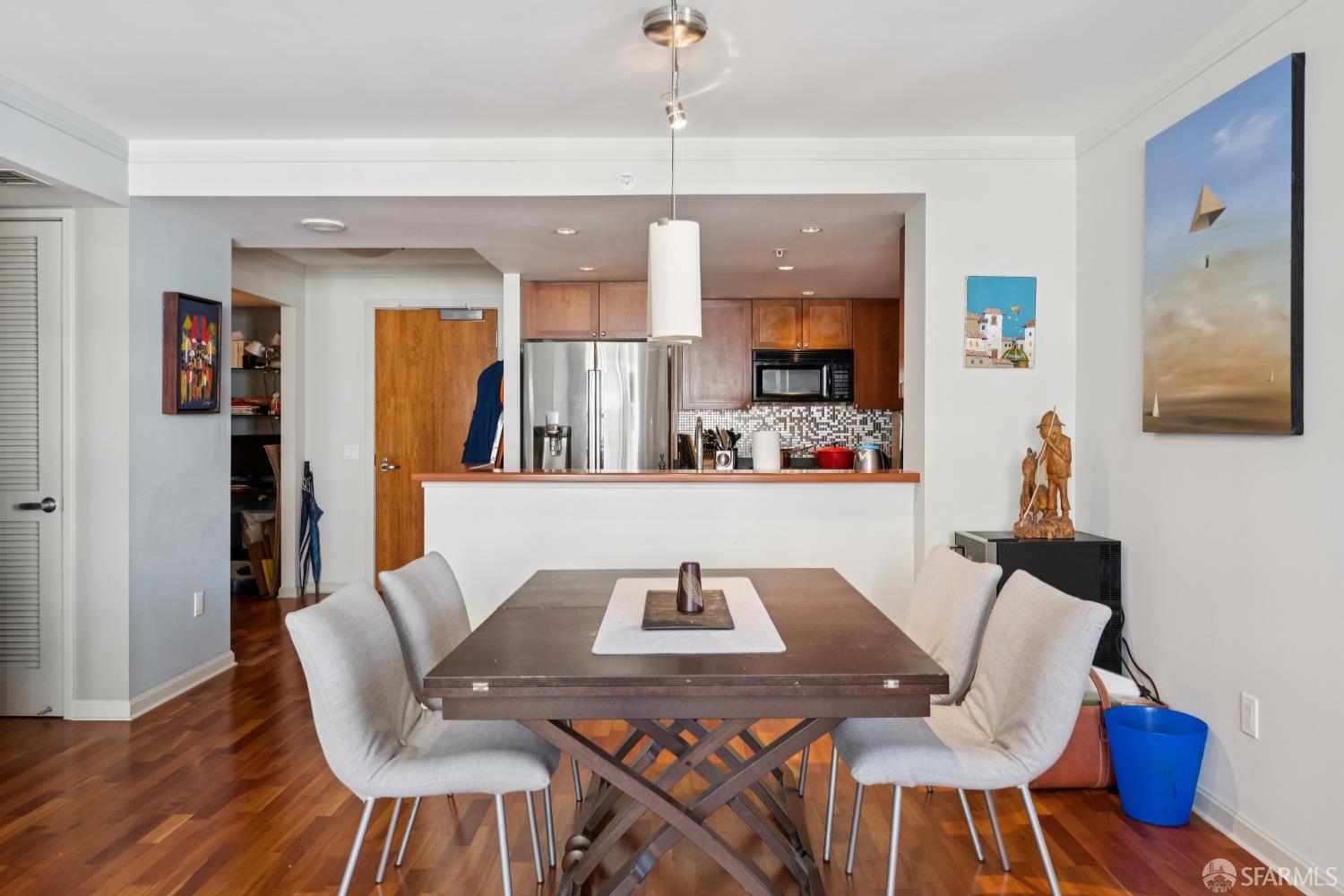 400 Beale Street # 905